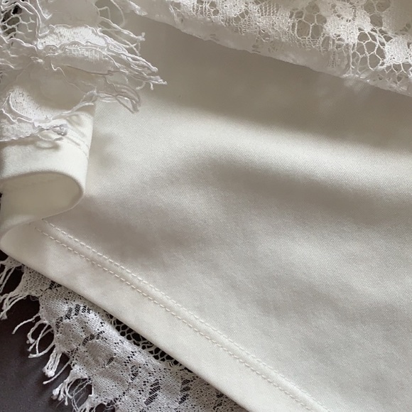 Forever 21 Floral Off-Shoulder Top | NWOT - Picture 4 of 5